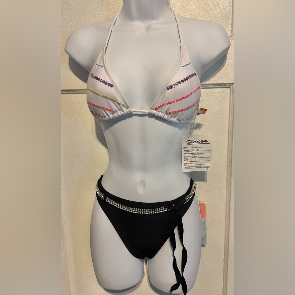 In Mocean Sample Bikini